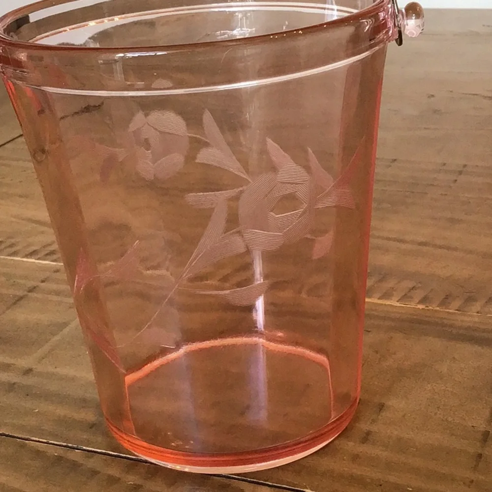 Vintage pink depression glass ice bucket